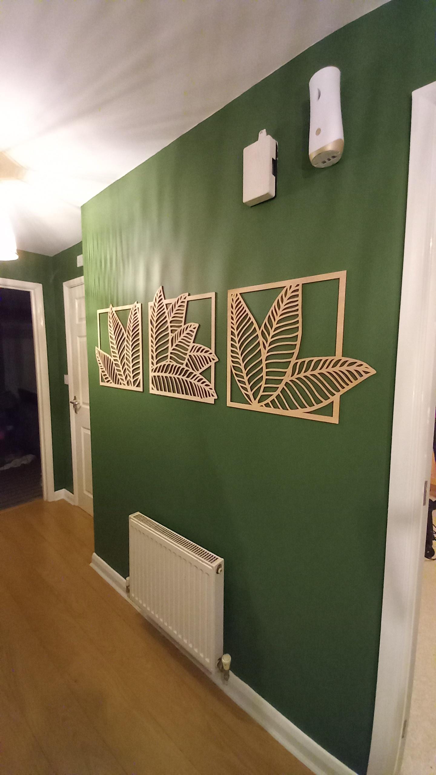 Palm leaf wall art, Leaves wall hanging, Banana leaf wall decor, Wood panel wall art, Set of 3 wall art nature, Boho leaf wall art