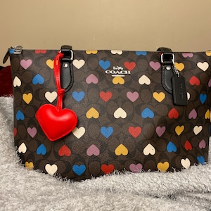 Patricia added a photo of their purchase