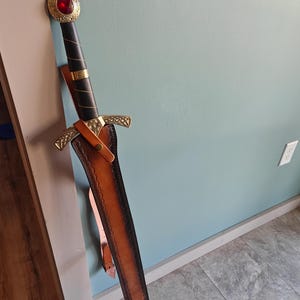 Steele added a photo of their purchase