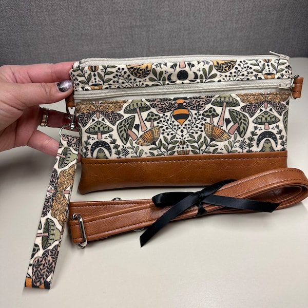 Women's Quilted Wristlet Purse – Vegan Leather, Detachable Chain For Crossbody Or Clutch