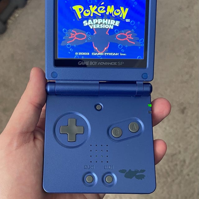 Nintendo Game Boy Advance GBA SP Zelda Triforce Custom Gold System