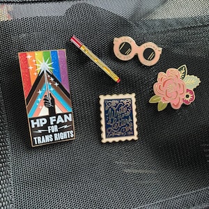 Jaquelyn added a photo of their purchase