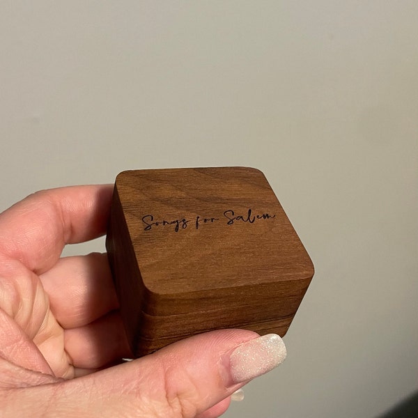 Wooden Guitar Pick Box With Stand,3PCS Unique Guitar Lebanon