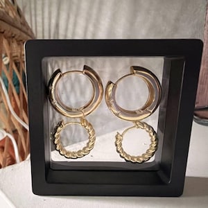 Kaileigh added a photo of their purchase