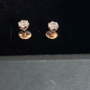 Kristof added a photo of their purchase