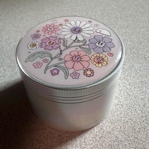 Jennica added a photo of their purchase