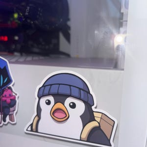 驚いたペンギンのValorantスプレー防水ステッカー、Valorantミーム
