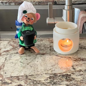 KRISTY added a photo of their purchase