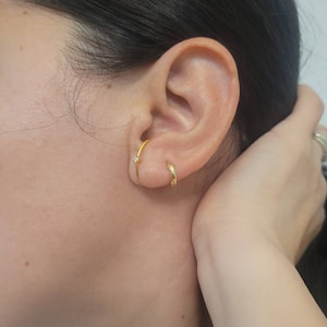ピアス Numbering Open Coil Earrings #8103 4BFK830 KIKICHIC | NYC | Minimalist Jewelry | Three CZ Diamond Front