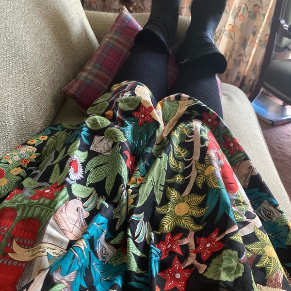Put Your Records On Skirt Set