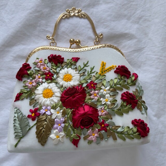 刺繍ハンドバッグ | リボン刺繍 | 高品質 | ユニークな製品 - Etsy 日本