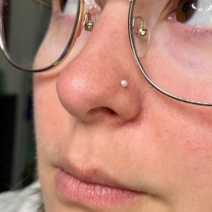 Solid 14K White Gold Ball Nose Stud - Micro Ball Nose Stud - In 22 Gauge 24 Gauge 26 Gauge 28 Gauge - 1mm - 1.4mm Ball - Nose Pin - Foto 6