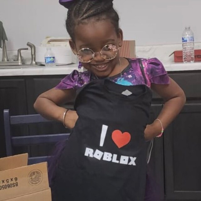 Official User28693400 I Love Roblox T Shirt - AFCMerch