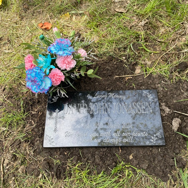 Memorial Stone for Mom Dad, Personalized in Loving Memory Memorial ...