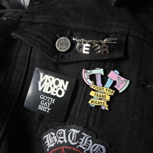 Han added a photo of their purchase