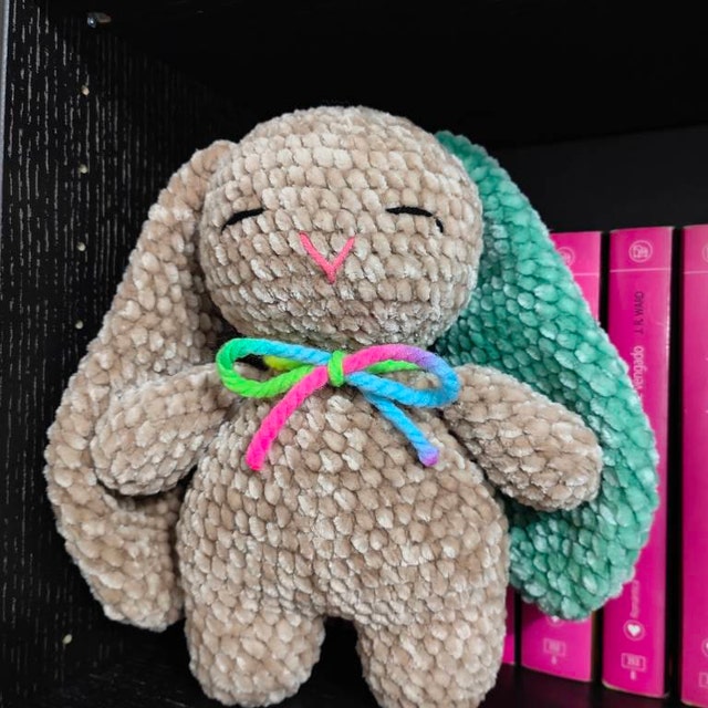 Bunzo Bunny Crochet Pattern DIGITAL PATTERN ONLY -  Hong Kong