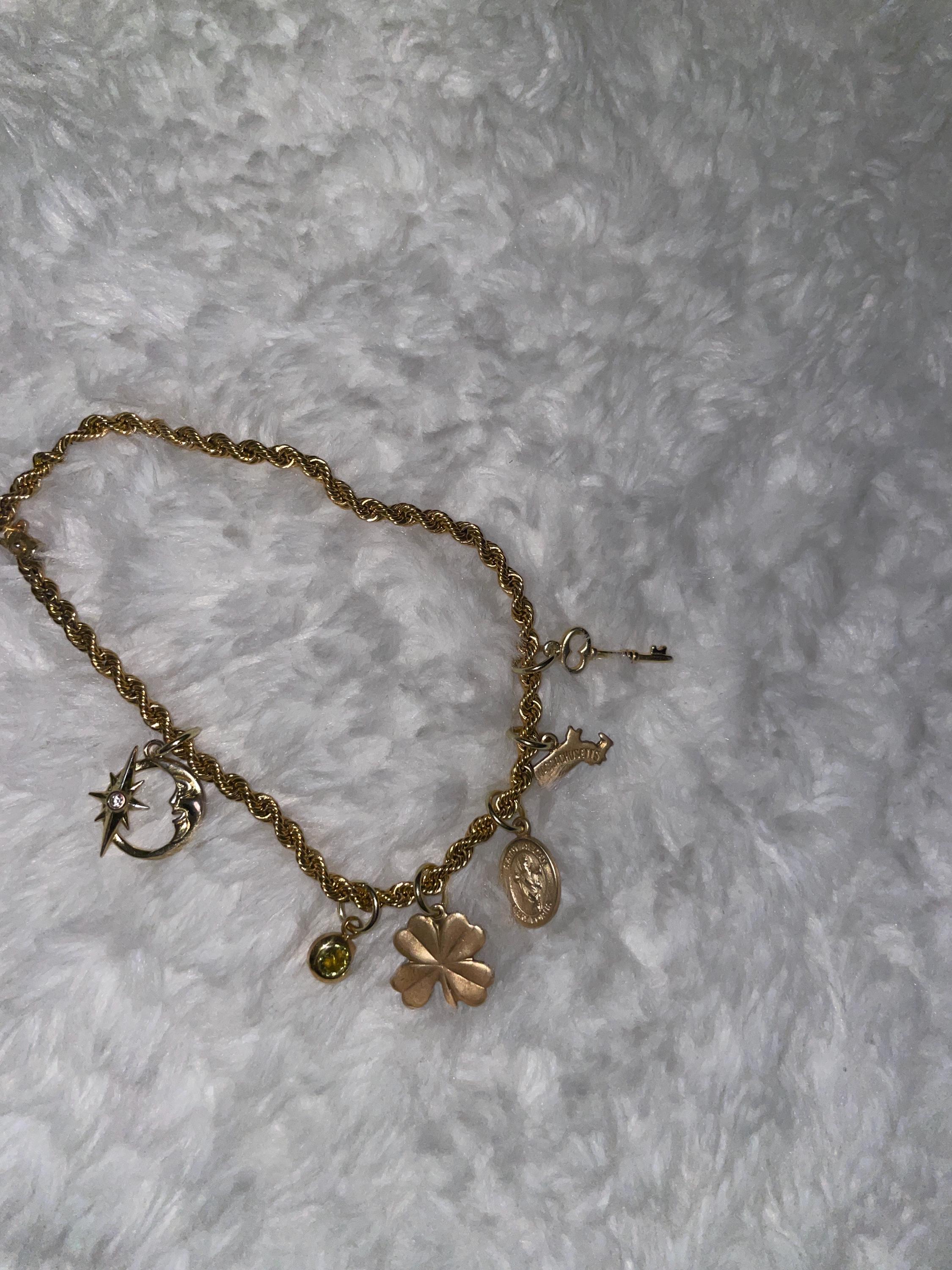 Small Gold State Charms with Jump Ring, 50 States, Personalized Gifts, Going Away Gift, Graduation Gift, State Jewelry