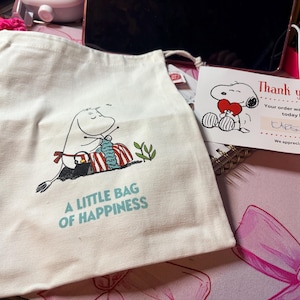 Lyndsey added a photo of their purchase