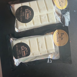 Makayla added a photo of their purchase