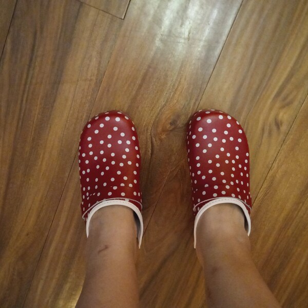 suede clogs with heel