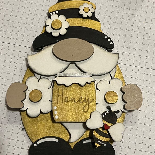 Bee Gnome SVG File | Laser Cut File | Glowforge | Standing Bee Gnome ...