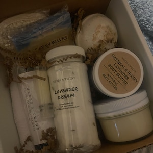 Adaeze added a photo of their purchase