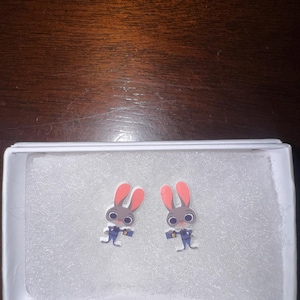 Jessica added a photo of their purchase