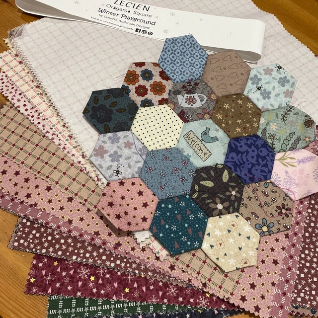What is the difference between 'English Paper Piecing' and 'Foundation Paper  Piecing'? — Lina Patchwork