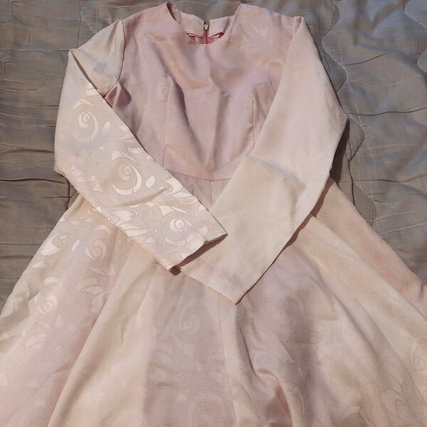 Vintage High Neck Lace Wedding Dress With Beaded Bodice and Train