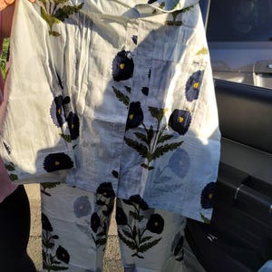 Lizette added a photo of their purchase