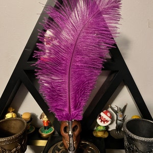 Feather Quill Pen with Stand – ArteOfTheBooke