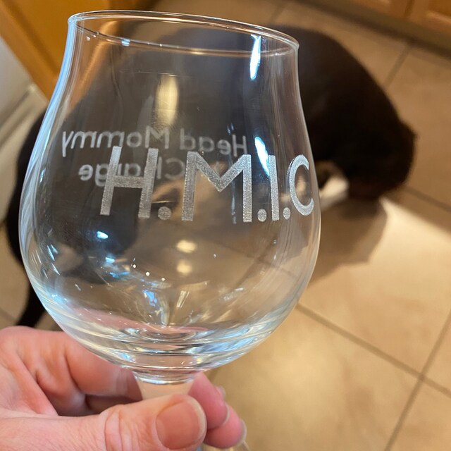 AMAVEL - Verre à Bière Tulipe Personnalisé - Motif : Couronne (Royal) - Personnalisé Avec NOM Et DATE - Chope à Bière - Cadeau D'anniversaire - Volume