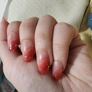 Thao added a photo of their purchase