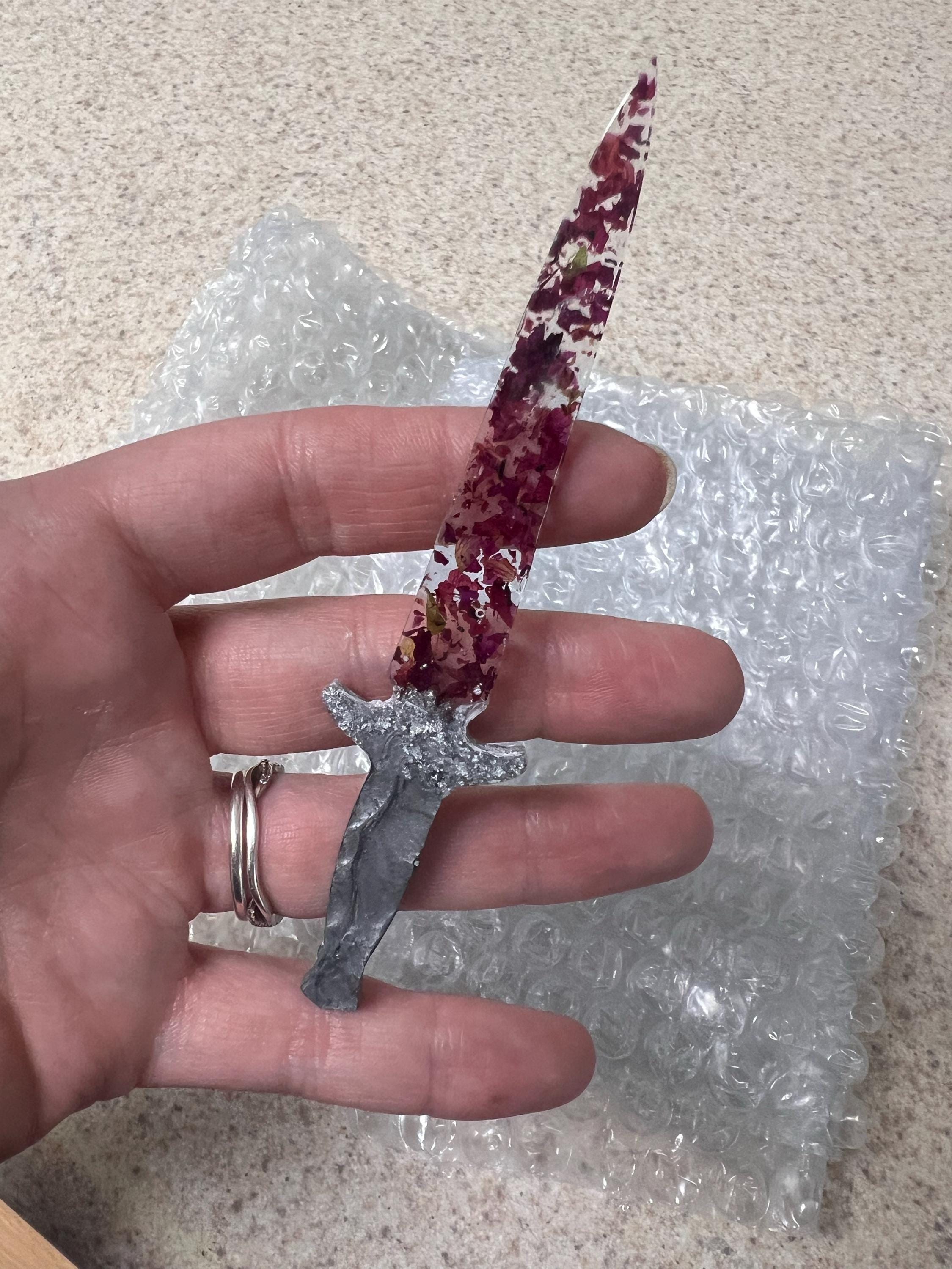 Custom Dagger Bookmark Set - Wedding Party Favors, Book Nook Accessories, Personalize Your Reading Experience