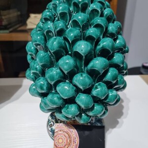 シチリアの松ぼっくり - Etsy 日本