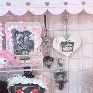 Evelyn added a photo of their purchase