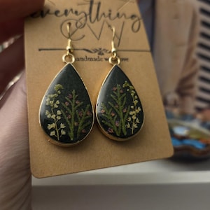 Lindsey added a photo of their purchase