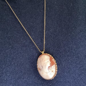 Virginie added a photo of their purchase
