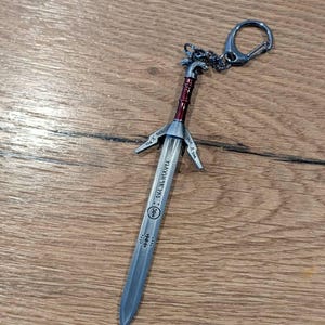 Wild Hunt Sword Metal Keychain Keyring | Geralt of Rivia Silver
