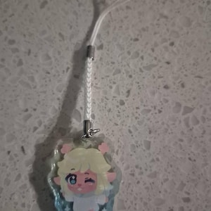 Lourdes added a photo of their purchase