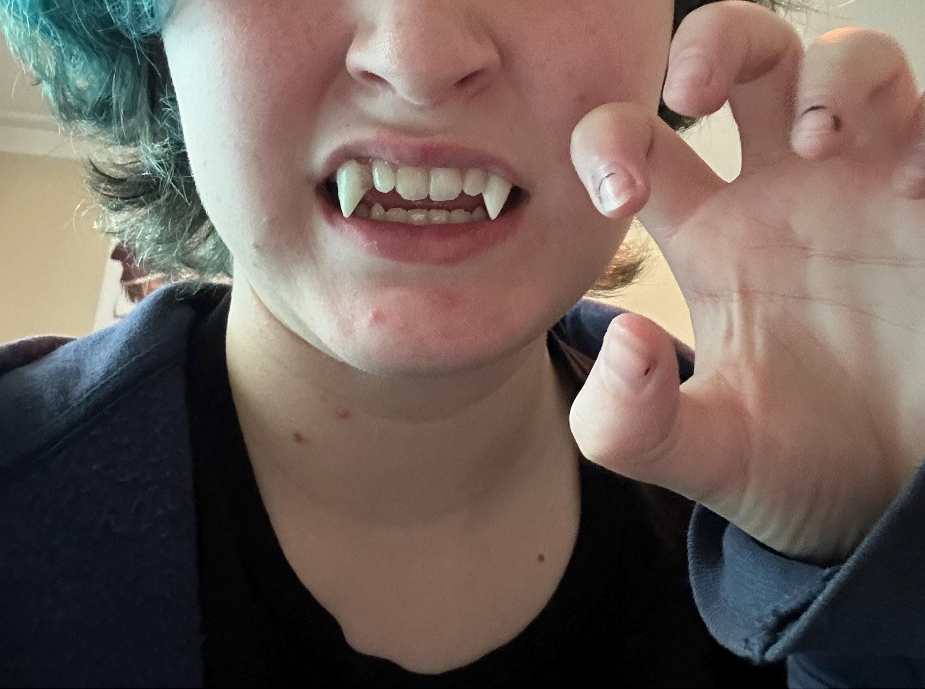 Reusable Fangs with Molding Kit for custom fit natural looking realistic cosplay anime vampire etc