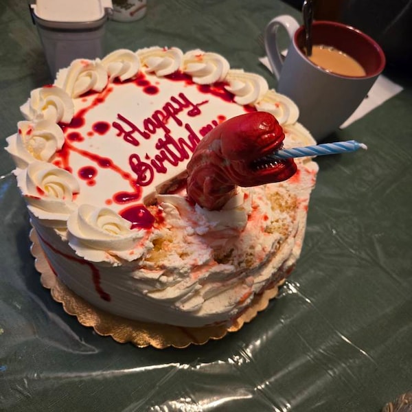 People Planter 3D Printed - Succulent Planter Pot - Little People Pot For Succulents - Air Plant Holder - Succulent Planters