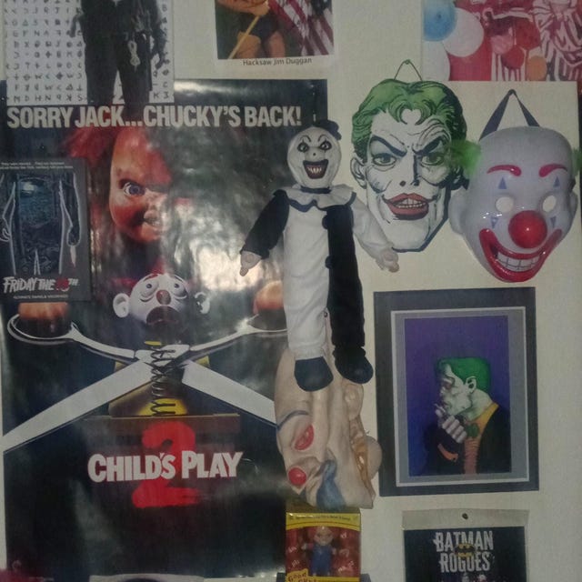 ジョン・ウェイン・ゲイシー - ピエロ・ポゴ・連続殺人犯・ダーク