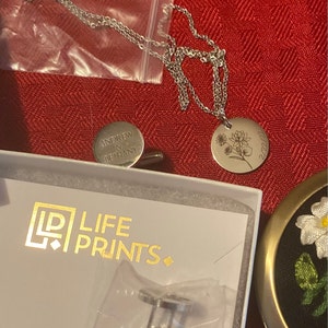 Abigail added a photo of their purchase