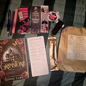 Hayleigh added a photo of their purchase