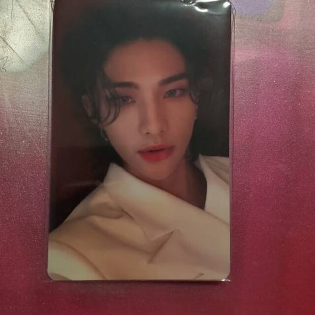 Stray Kids NOEASY SubK POB Photocard - Hyunjin Red Lights