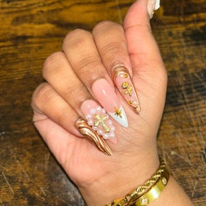 Raelyn added a photo of their purchase