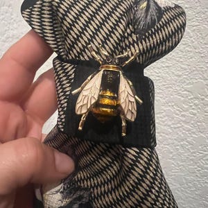 Vintage Jewelry Gorgeous Rhinestone and Pearl Bee Insect Bug Pin Brooch ...