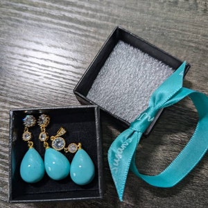 Lady added a photo of their purchase