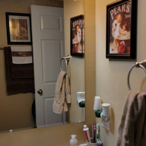 Edward Hopper POSTER XIII: Reproduction of Hopper Painting, House by an ...